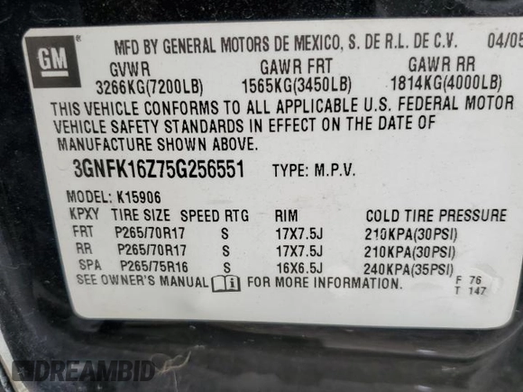 2005 Chevrolet Suburban LS with VIN 3GNFK16Z75G256551, listed as a Copart auction lot 76172014 with 229,260 mi miles and Salvage Title. Bid and sale history available at carsss.com. Image 13.