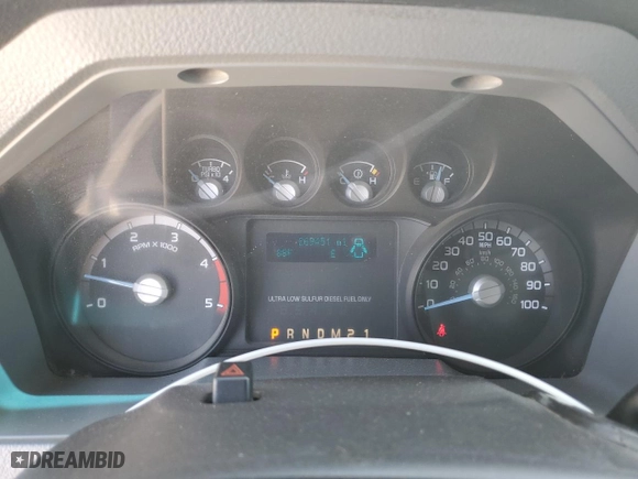 2015 Ford Super Duty F-550 DRW XL with VIN 1FD0W5HT3FEA53695, listed as a Copart auction lot 49590335 with 269,451 mi miles and Clean Title. Bid and sale history available at carsss.com. Image 9.