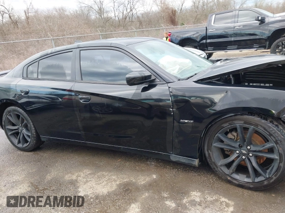 2017 Dodge Charger R/T with VIN 2C3CDXCT1HH609402, listed as a IAAI auction lot 41682001 with 181,356 mi miles and . Bid and sale history available at DreamBid. Image 12.