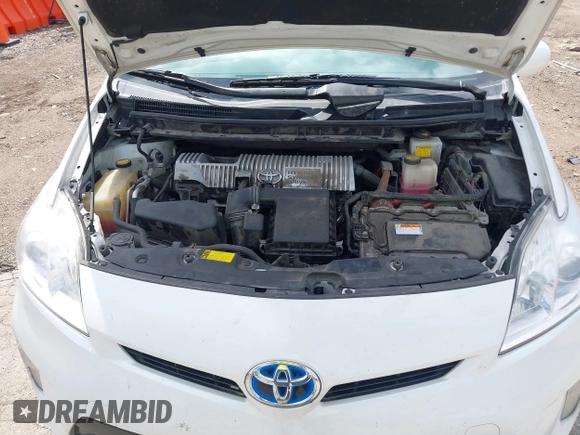 2013 Toyota Prius One with VIN JTDKN3DU0D5546170, listed as a IAAI auction lot 42193801 with 204,796 mi miles. Bid and sale history available at carsss.com. Image 10.