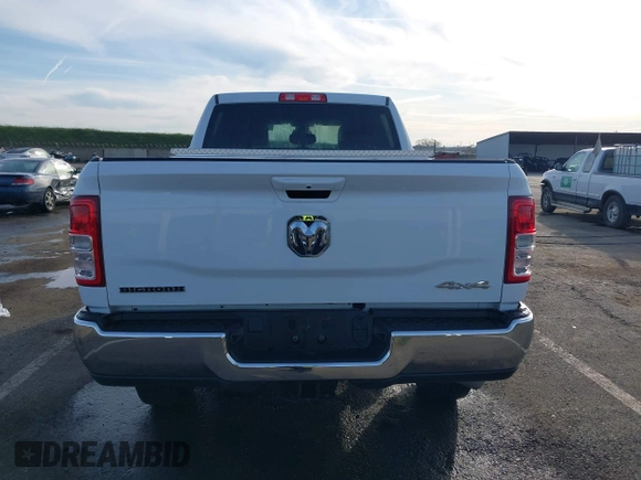 2022 Ram 2500 Lone Star z VIN 3C6UR5DL4NG235715, wystawiony jako IAAI lot #41753908 z przebiegiem 24 578 mil mil oraz . Historia ofert i sprzedaży dostępna na DreamBid. Obrazek 16.