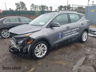 2023 Chevrolet Bolt EUV LT with VIN 1G1FY6S08P4204737, listed as a IAAI auction lot 41964323 with 33,930 mi miles. Bid and sale history available at carsss.com. Image 2.