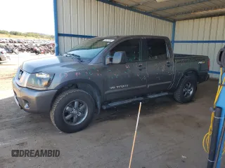 2015 Nissan Titan SL with VIN 1N6BA0EC1FN507233, listed as a Copart auction lot 73431094 with 83,831 mi miles and Clean Title. Bid and sale history available at carsss.com. Image 1.