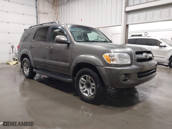2006 Toyota Sequoia Limited with VIN 5TDBT48A06S275409, listed as a IAAI auction lot 41766094 with 149,718 mi miles. Bid and sale history available at carsss.com. Image 1.