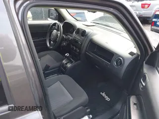 2015 Jeep Patriot Altitude Edition with VIN 1C4NJPBA5FD400428, listed as a IAAI auction lot 41814600 with 150,524 mi miles. Bid and sale history available at carsss.com. Image 5.