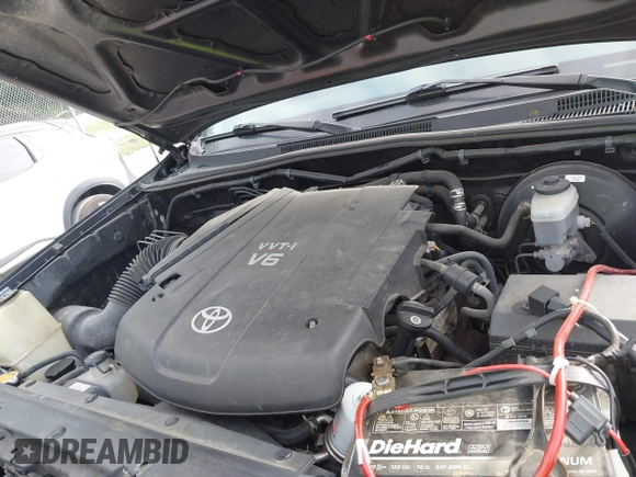 2007 Toyota Tacoma PreRunner z VIN 5TEJU62NX7Z338052, wystawiony jako IAAI lot #42204246 z przebiegiem 202 296 mil mil oraz . Historia ofert i sprzedaży dostępna na DreamBid. Obrazek 10.