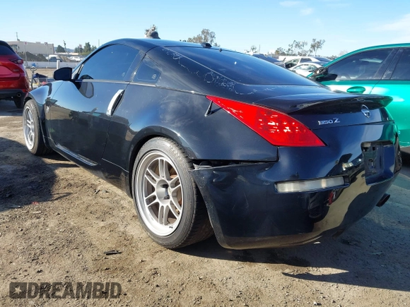 2008 Nissan 350Z with VIN JN1BZ34D58M702500, listed as a IAAI auction lot 41631168 with 108,287 mi miles. Bid and sale history available at carsss.com. Image 3.