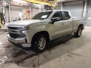2020 Chevrolet Silverado 1500 LT with VIN 1GCRYDED7LZ312481, listed as a IAAI auction lot 41732329 with 89,446 mi miles. Bid and sale history available at carsss.com. Image 2.