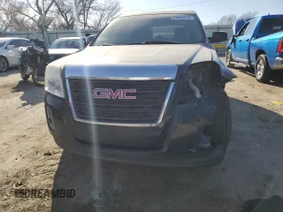 2014 GMC Terrain SLE z VIN 2GKALMEK1E6256163, wystawiony jako Copart lot #49049535 z przebiegiem 153 394 mil mil oraz Szkoda całkowita • Salvage title. Historia ofert i sprzedaży dostępna na DreamBid. Obrazek 5.