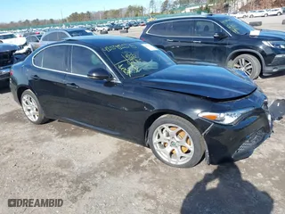 2021 Alfa Romeo Giulia Ti with VIN ZARFANBN1M7649953, listed as a IAAI auction lot 41591153 with 16,672 mi miles. Bid and sale history available at carsss.com. Image 1.