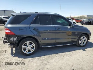 2015 Mercedes-Benz M ML 350 with VIN 4JGDA5JB9FA592587, listed as a Copart auction lot 52114055 with 73,978 mi miles and Salvage Title. Bid and sale history available at carsss.com. Image 3.