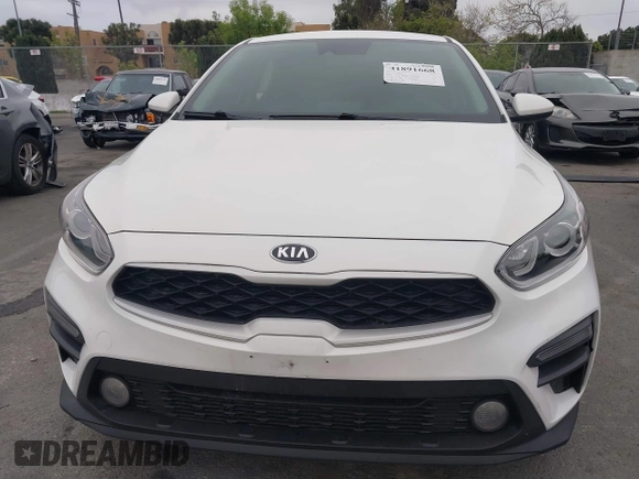 2021 Kia Forte FE with VIN 3KPF24AD2ME345167, listed as a IAAI auction lot 41891668 with 68,050 mi miles. Bid and sale history available at carsss.com. Image 6.
