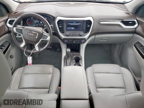 2017 GMC Acadia SLT z VIN 1GKKNULS0HZ168926, wystawiony jako Copart lot #53272485 z przebiegiem 107 133 mil mil oraz Czysty tytuł • Clean title. Historia ofert i sprzedaży dostępna na DreamBid. Obrazek 8.