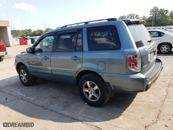 2007 Honda Pilot EX with VIN 5FNYF18477B018246, listed as a Copart auction lot 69540264 with 262,221 mi miles and Salvage Title. Bid and sale history available at carsss.com. Image 2.