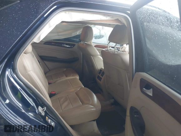 2014 Mercedes-Benz M 350 with VIN 4JGDA2EBXEA385648, listed as a IAAI auction lot 41949867 with 228,140 mi miles and . Bid and sale history available at DreamBid. Image 8.