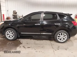2012 Nissan Rogue S with VIN JN8AS5MT3CW261533, listed as a IAAI auction lot 41509296 with 141,533 mi miles. Bid and sale history available at carsss.com. Image 14.