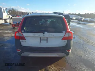 2012 Volvo XC70 3.2L with VIN YV4940BZ8C1143880, listed as a IAAI auction lot 41443930 with 221,467 mi miles and . Bid and sale history available at DreamBid. Image 16.