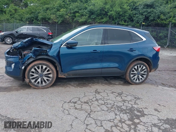 2020 Ford Escape Titanium с VIN 1FMCU9J92LUC16654, выставлен на аукционе IAAI как лот 42369259 с пробегом 73 515 миль миль и . История ставок и продаж доступна на DreamBid. Изображение 15.