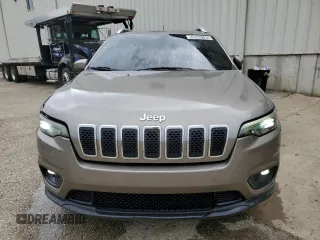 2019 Jeep Cherokee Latitude with VIN 1C4PJLCB7KD340364, listed as a Copart auction lot 53563165 with 103,175 mi miles and Clean title. Bid and sale history available at DreamBid. Image 5.