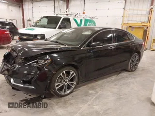 2019 Ford Fusion Titanium with VIN 3FA6P0K93KR269569, listed as a IAAI auction lot 41811177 with 110,231 mi miles. Bid and sale history available at carsss.com. Image 19.
