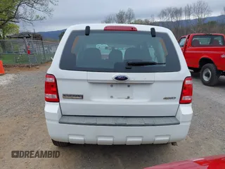 2009 Ford Escape XLS with VIN 1FMCU927X9KC79986, listed as a IAAI auction lot 41936917 with 208,816 mi miles and . Bid and sale history available at DreamBid. Image 17.