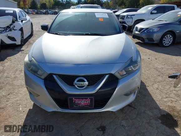 2017 Nissan Maxima SV with VIN 1N4AA6AP3HC449432, listed as a IAAI auction lot 40914078 with 118,020 mi miles and . Bid and sale history available at DreamBid. Image 12.