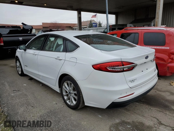2019 Ford Fusion Hybrid SE with VIN 3FA6P0LU9KR179989, listed as a Copart auction lot 71063802 with 71,245 mi miles. Bid and sale history available at carsss.com. Image 2.