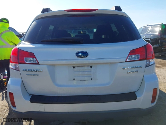 2010 Subaru Outback 3.6R Prem HK Audio/Pwr Moon with VIN 4S4BRDHCXA2368689, listed as a IAAI auction lot 41143441 with 236,702 mi miles. Bid and sale history available at carsss.com. Image 17.