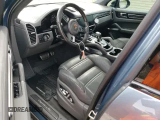 2019 Porsche Cayenne Turbo с VIN WP1AF2AY4KDA80982, выставлен на аукционе Copart как лот 72516914 с пробегом Не указан миль и Списание • Salvage title. История ставок и продаж доступна на DreamBid. Изображение 8.