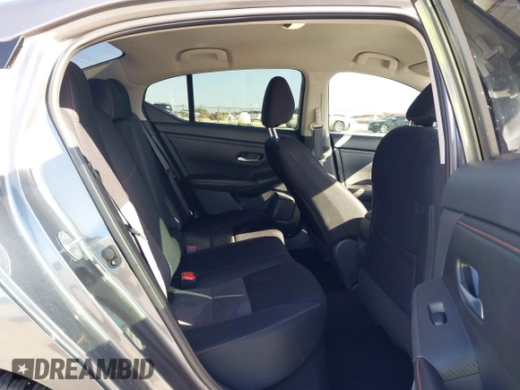 2025 Nissan Sentra SR с VIN 3N1AB8DV2SY226460, выставлен на аукционе IAAI как лот 41974189 с пробегом 910 миль миль и . История ставок и продаж доступна на DreamBid. Изображение 8.