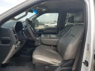 2017 Ford F-250 XL with VIN 1FT7W2A61HEB68868, listed as a Copart auction lot 55811175 with 180,279 mi miles and Clean title. Bid and sale history available at DreamBid. Image 7.
