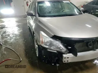 2015 Nissan Altima 2.5 S with VIN 1N4AL3AP7FN405850, listed as a Copart auction lot 49650035 with 69,752 mi miles and Salvage Title. Bid and sale history available at carsss.com. Image 14.