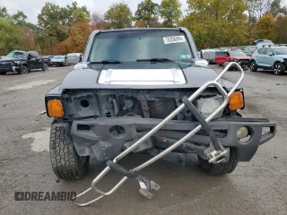 2006 Hummer H3 with VIN 5GTDN136968195060, listed as a Copart auction lot 76206994 with 205,939 mi miles and Salvage Title. Bid and sale history available at carsss.com. Image 5.