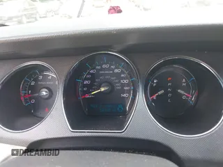 2011 Ford Taurus SE with VIN 1FAHP2DW9BG179423, listed as a IAAI auction lot 39683731 with 297,445 mi miles. Bid and sale history available at carsss.com. Image 7.