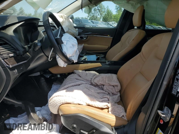 2016 Volvo XC90 T6 Momentum with VIN YV4A22PK5G1084075, listed as a Copart auction lot 50454665 with 21,471 mi miles and Salvage title. Bid and sale history available at DreamBid. Image 7.