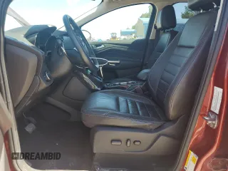 2016 Ford Escape Titanium z VIN 1FMCU9J99GUA91223, wystawiony jako Copart lot #54666545 z przebiegiem 109 684 mil mil oraz Szkoda całkowita • Salvage title. Historia ofert i sprzedaży dostępna na DreamBid. Obrazek 7.