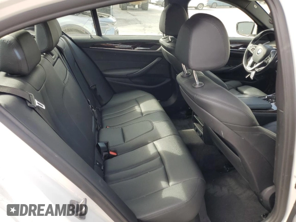2018 BMW 5 Series 530e with VIN WBAJA9C52JB249643, listed as a Copart auction lot 43581825 with 91,561 mi miles and Salvage title. Bid and sale history available at DreamBid. Image 10.