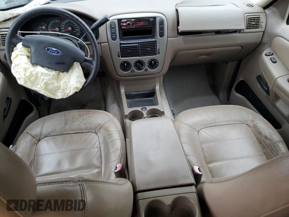 2005 Ford Explorer XLT with VIN 1FMZU63K35UA11887, listed as a Copart auction lot 45007395 with 275,405 mi miles and Salvage title. Bid and sale history available at DreamBid. Image 8.
