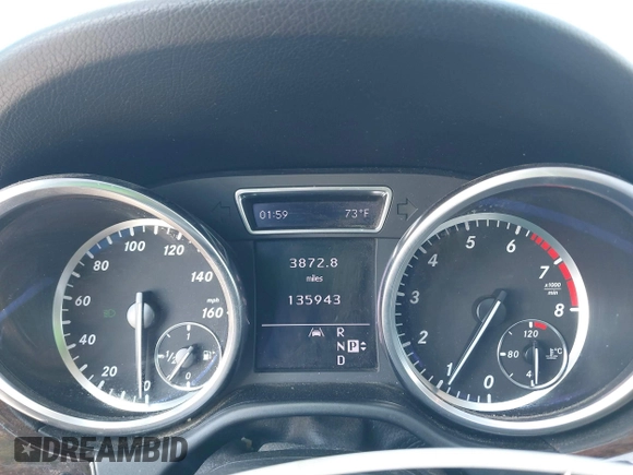 2012 Mercedes-Benz M ML 350 with VIN 4JGDA5HB6CA044757, listed as a IAAI auction lot 41858601 with 135,943 mi miles. Bid and sale history available at carsss.com. Image 7.
