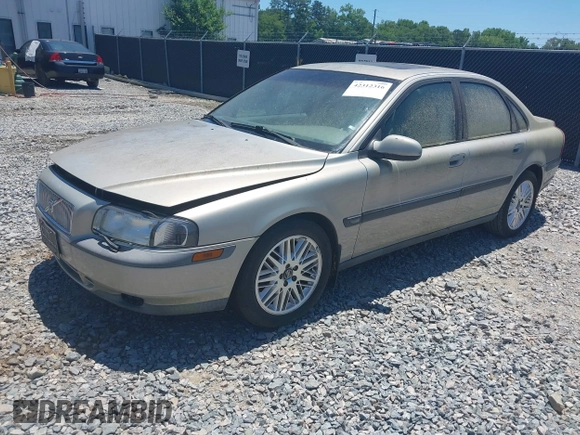 2000 Volvo S80 z VIN YV1TS94D1Y1118678, wystawiony jako IAAI lot #42312316 z przebiegiem 86 933 mil mil oraz . Historia ofert i sprzedaży dostępna na DreamBid. Obrazek 2.