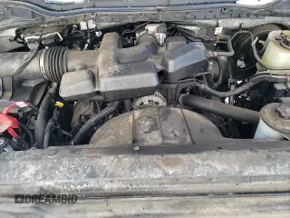 2019 Ford F-250 XL z VIN 1FTBF2B63KEF97154, wystawiony jako Copart lot #87145074 z przebiegiem 87 303 mil mil oraz Szkoda całkowita • Salvage title. Historia ofert i sprzedaży dostępna na DreamBid. Obrazek 13.