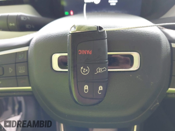 2022 Jeep Compass Limited with VIN 3C4NJDCB0NT168545, listed as a IAAI auction lot 42086423 with 21,647 mi miles and . Bid and sale history available at DreamBid. Image 11.