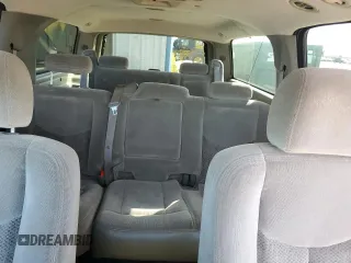 2004 Chevrolet Suburban LS with VIN 3GNEC16Z64G163608, listed as a Copart auction lot 56529235 with 198,005 mi miles and Salvage title. Bid and sale history available at DreamBid. Image 10.