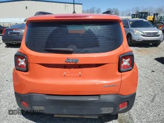 2015 Jeep Renegade Sport z VIN ZACCJAAT0FPB70490, wystawiony jako Copart lot #49582425 z przebiegiem 89 634 mil mil oraz Szkody całkowita. Historia ofert i sprzedaży dostępna na DreamBid. Obrazek 6.