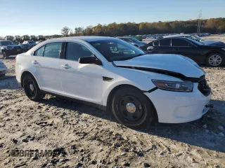 2019 Ford Police Interceptor z VIN 1FAHP2MK9KG113435, wystawiony jako Copart lot #81052754 z przebiegiem 55 537 mil mil oraz Czysty tytuł • Clean title. Historia ofert i sprzedaży dostępna na DreamBid. Obrazek 4.