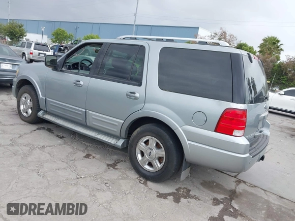 2006 Ford Expedition Limited with VIN 1FMFU19536LA76303, listed as a IAAI auction lot 42136720 with 129,491 mi miles. Bid and sale history available at carsss.com. Image 3.