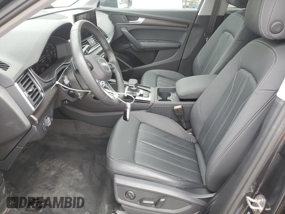 2024 Audi Q5 Premium Plus z VIN WA1BBAFY5R2027549, wystawiony jako Copart lot #55025835 z przebiegiem 31 779 mil mil oraz Szkoda całkowita • Salvage title. Historia ofert i sprzedaży dostępna na DreamBid. Obrazek 7.