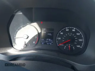2022 Hyundai Accent SE z VIN 3KPC24A62NE158081, wystawiony jako IAAI lot #41840150 z przebiegiem 46 778 mil mil oraz . Historia ofert i sprzedaży dostępna na DreamBid. Obrazek 7.