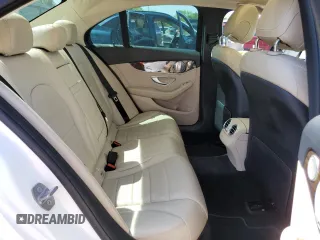 2017 Mercedes-Benz C 300 с VIN 55SWF4KB7HU189529, выставлен на аукционе Copart как лот 62079175 с пробегом 87 349 миль миль и Списание • Salvage title. История ставок и продаж доступна на DreamBid. Изображение 10.
