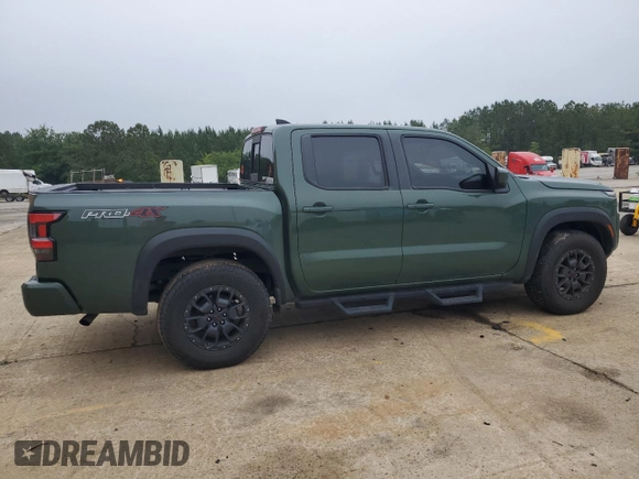 2022 Nissan Frontier Pro-4X z VIN 1N6ED1EKXNN602213, wystawiony jako Copart lot #56967775 z przebiegiem 32 937 mil mil oraz Szkoda całkowita • Salvage title. Historia ofert i sprzedaży dostępna na DreamBid. Obrazek 3.